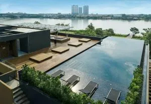 Sky & river front view bts condo - Ban Tha It (1)