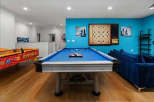 Cosmic Villa with Space Theme BR, Theater & Game Loft