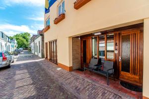 Sunny Spacious Apartment De Bijenkorf