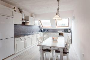 Sunny Spacious Apartment De Bijenkorf