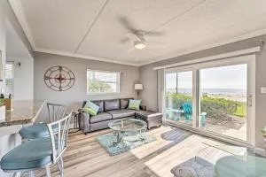Ormond Beach Condo with Ocean Views and Community Pool - Ormond-by-the-Sea