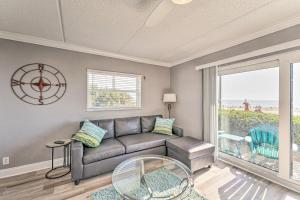 Ormond Beach Condo with Ocean Views and Community Pool