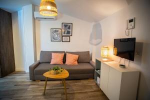 Benalhome - Tu hogar con terraza y ducha exterior