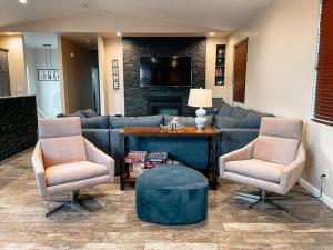 Coastal Retreat - Just Steps to the Beach