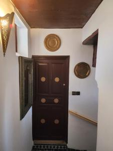 Dar Zerbtana Chambre chaoune