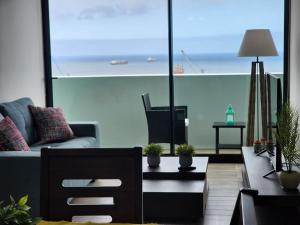 HOM I 2D2B Vista al Mar piso 25 I Parking I Mall PNM 0625