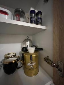 Laura comfy city apartment studio Kappeli 8-2 near Tallinn airport, next to the bus station