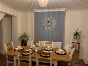 Home-Feel House