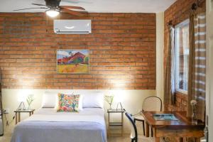 Casa Redonda Casita 1 with SayulitaWifi, location Central, Hammock