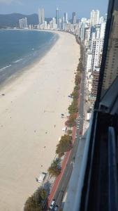 Apartamento frente Mar de Balneário Camboriú - Av Atlântica