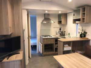 Maisons de vacances La Grangeneuve cote piscine : photos des chambres