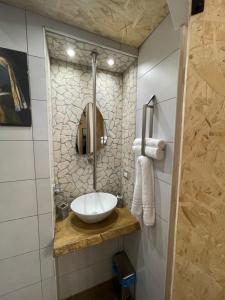 Del Regno Holiday House