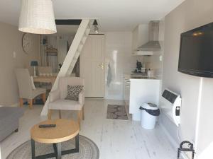 Garden house, Free parking