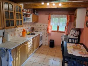 Chata U Devíti draků