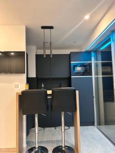 Appartements STUDIO HORIZON - SEA VIEW - POOL- Air Conditioner - Kitchen - Wifi -TV Train - Bus - : photos des chambres