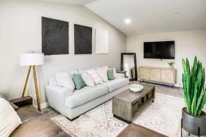 Utah Retreat with Patio, Gas Grill and Mountain Views! - Smithfield