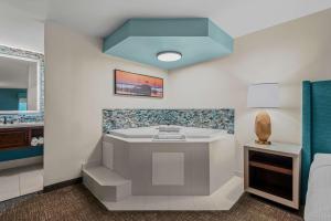 Best Western Seaway Inn