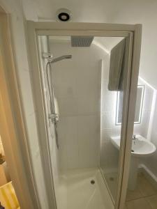 Private entry Guesthouse hideaway