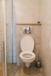 Apartments with WiFi Omis - 22684