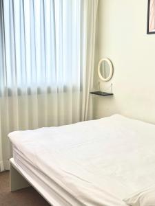 SSH Ikseon peter cat Hostel