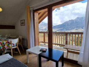 Appartements Appartement 4 pers a 250m des pistes avec Parking et Balcon - FR-1-525-290 : photos des chambres