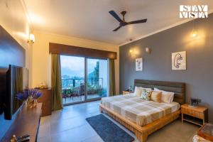 StayVista at The Rasa Bungalow with Lake View, Wi-Fi