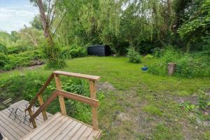 Seaside Hotel Atmosphere 100 Meters From The Sea