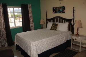 Cozy Deluxe 2BR Kensington New Kingston