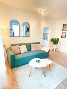 TONY - 2 Zimmer mit Küche - Zentral - Trunkelsberg