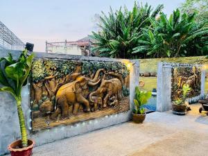 Walk 2 Patong Beach Bangla Walking street C135