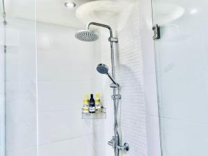 Walk 2 Patong Beach Bangla Walking street C135