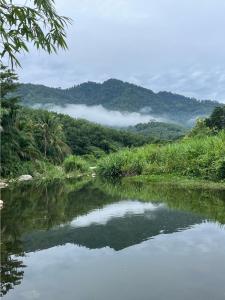 บ้านริมชล บ้านสวนสราญชล