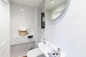 Open Mind Property - 2 Beds & Free Parking