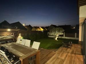 Villas Chalet design a la mer : Villa