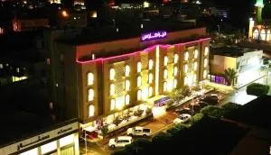 Mera Houses - Bū Khayr