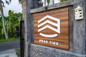 Omah Tiga, Yeh Embang, Jembrana