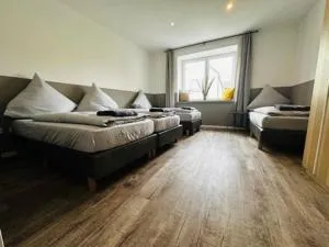 Leitmike&Sun 1 - 卡尔施塔特