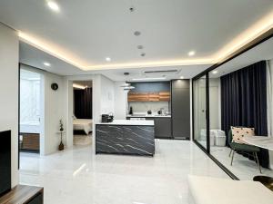 Goodfellow seocho gangnam Seoul arts center