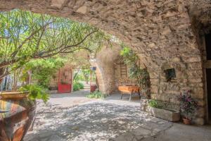Maisons de vacances Grand gite de caractere 25 personnes piscine : photos des chambres