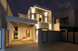 New 4 bedroom pool villa in Rawai by Capital Pro