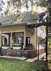 Liget Villa Szentendre - 勒亚尼法鲁