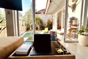 Private Pool, 2 Br Villa with Rice Views , Canggu