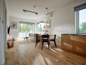 Miło Apartament Wakacyjna - pet friendly & free parking Mielno - ملنك