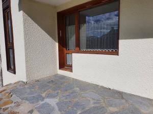 Studio 4 pers, animaux admis, terrasse - FR-1-353-11