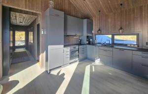 Amazing Home In Treungen With Wifi
