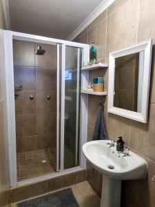 Palms on Fourth - Apartment