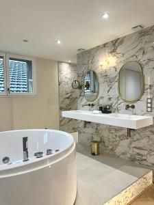Appartements Les Rives de Saone - Balneotherapie : photos des chambres