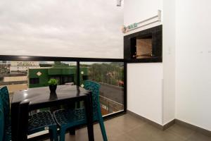 Ótima localização, Apto NOVO no Bay Village KQ8551