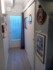 Ty Sterenn e Giulia 700m de la plage de Lodonnec