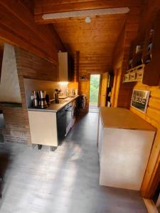 kuscheliges Waldhaus Kaminknistern